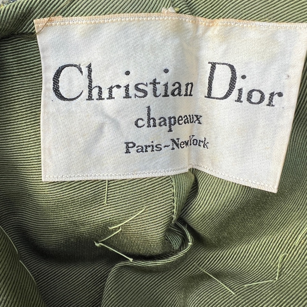 VINTAGE CHRISTIAN DIOR GREEN SEQUINED HAT - Picture 2 of 7